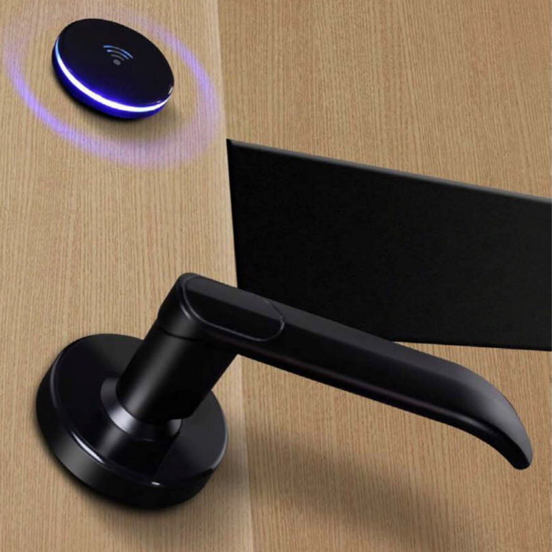 HLS190 Split Hotel RFID Bluetooth Lock on a hotel door by Hotel Lock and Safe