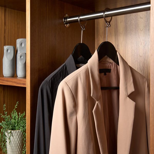Chelsea Security Pin Hanger | Hotel Clothes Hanger (50 pieces) - Image 4